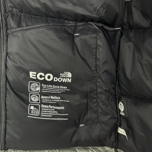 The North Face Unisex Metallic Silver Vest Coats - Picture 5 of 9